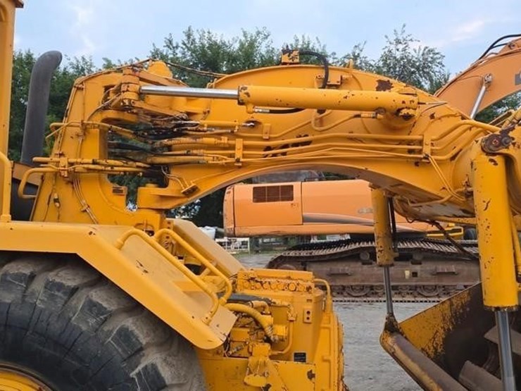 1984-deere-762a-image-12