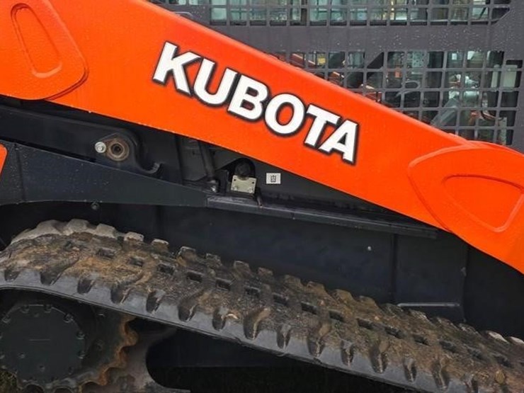 2017-kubota-svl95-2s-image-28
