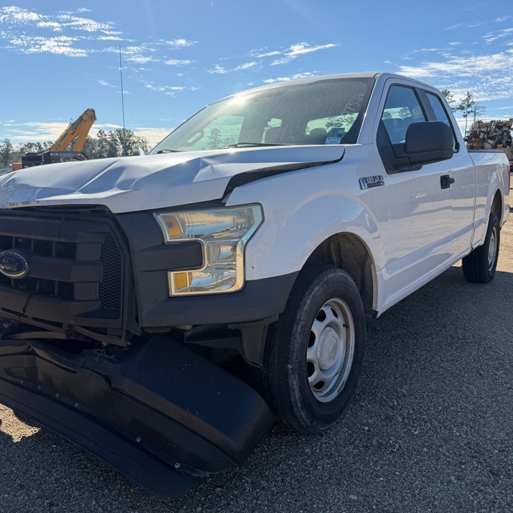2016 FORD F150