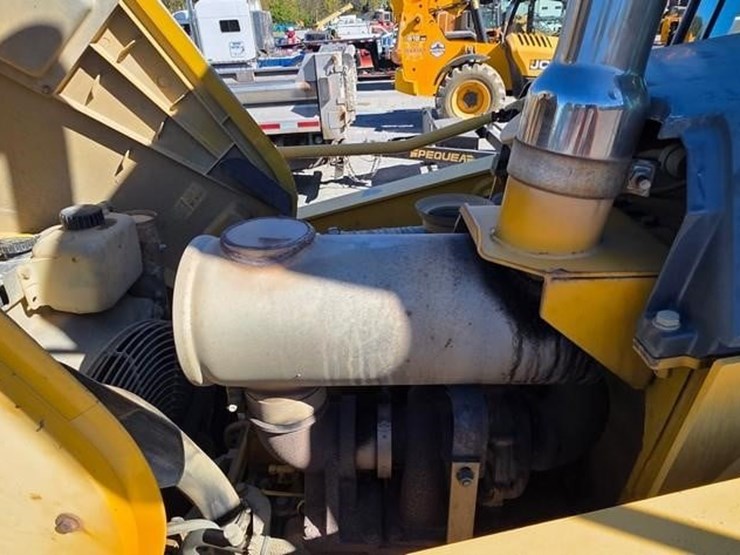 2006-deere-310sg-image-59
