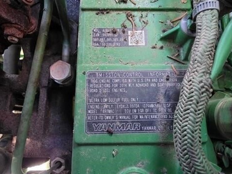 john-deere-4052m-image-30