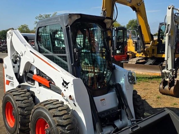 2016-bobcat-s650-image-7