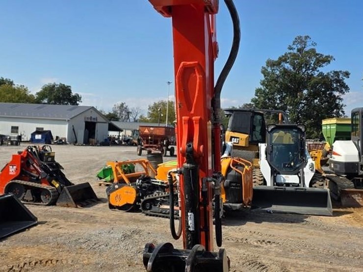 2018-kubota-u55-4-image-41