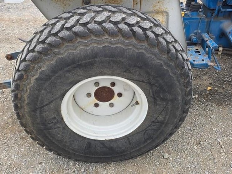 ford-1700-image-18