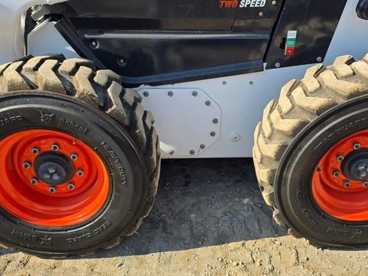 2020-bobcat-s76-image-26