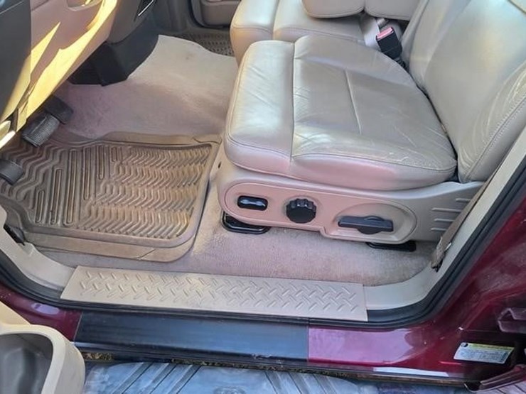 2005-ford-f150-xlt-image-45