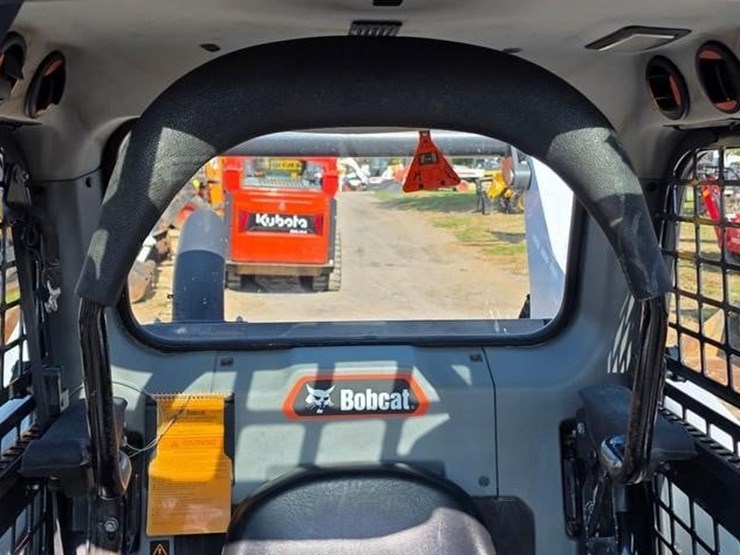 2020-bobcat-s76-image-46