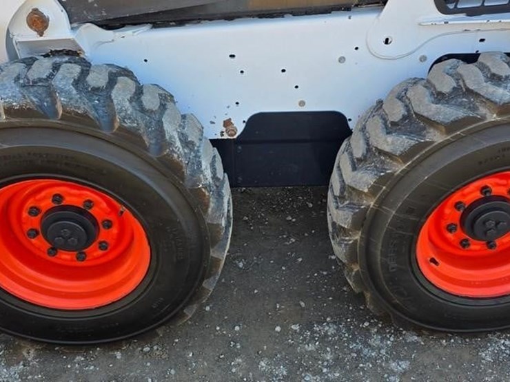 2016-bobcat-s650-image-26
