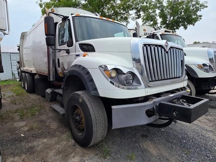 2012-international-workstar-7600-image-1