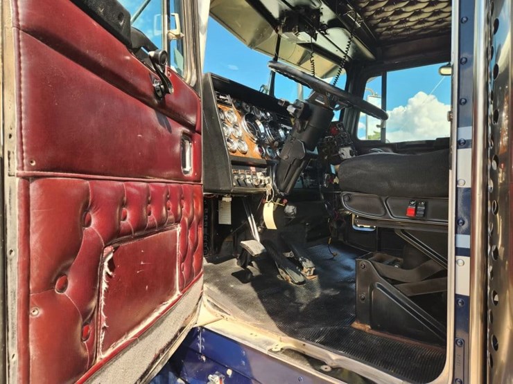 1995-kenworth-t800-image-6