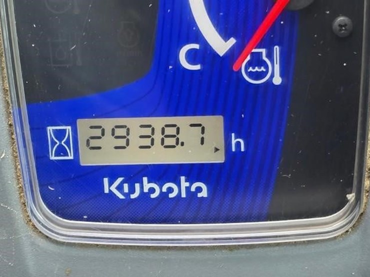 2016-kubota-ssv65-image-55