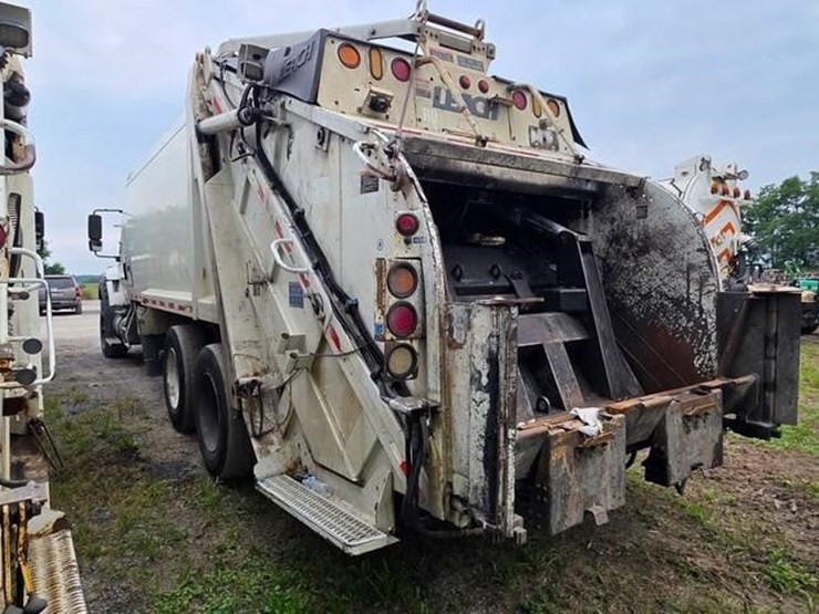 2012-international-workstar-7600-image-3