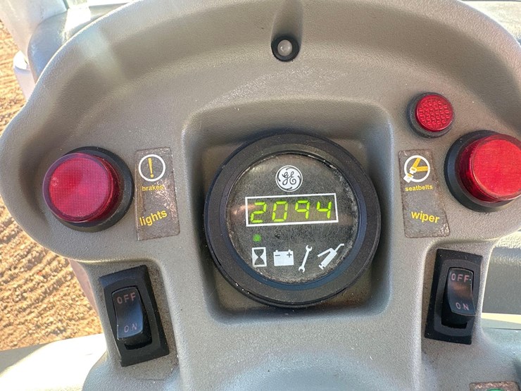 gem-e825-lsv-(llw-speed-vehicle)-image-16