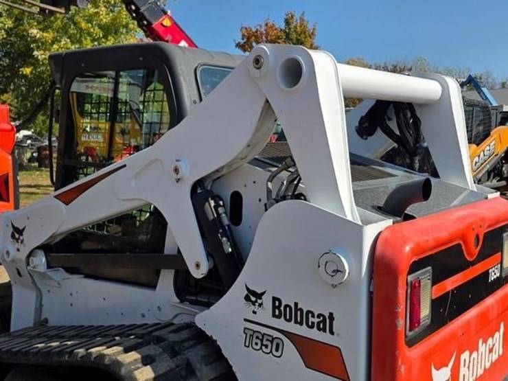 2019-bobcat-t650-image-23