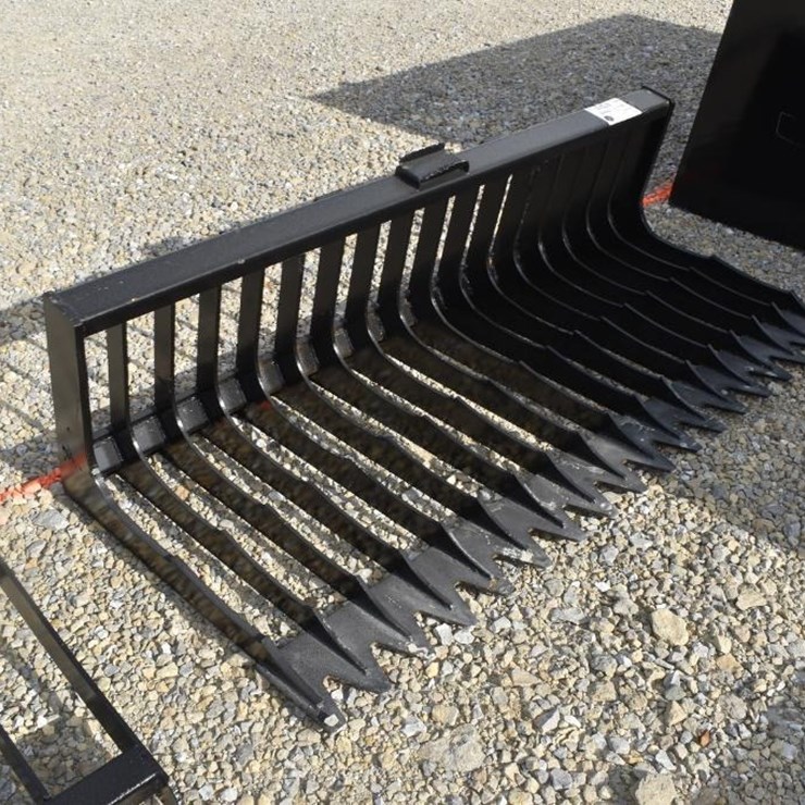 KIT CONTAINERS SKELETON ROCK BUCKET ATTACHMENT 47510