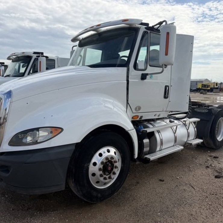 2017 INTERNATIONAL PROSTAR