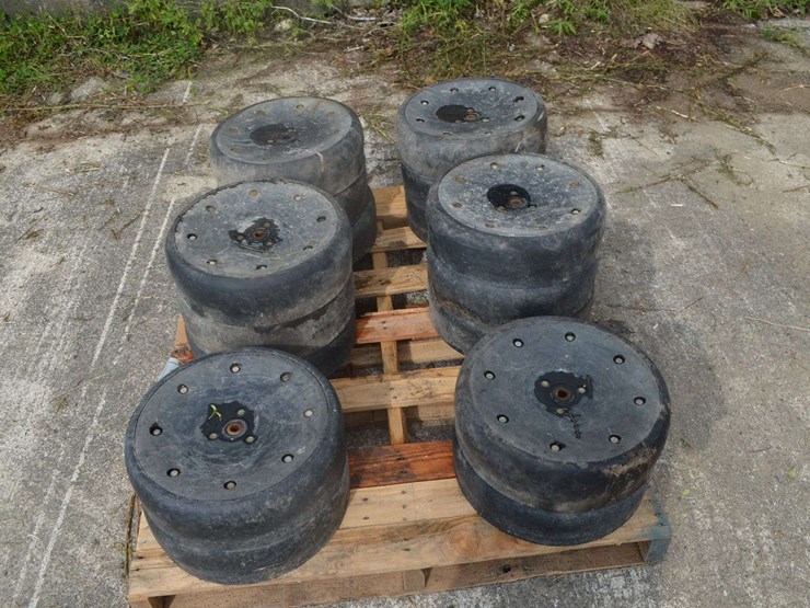 pallet-of-gauge-wheels-image-2