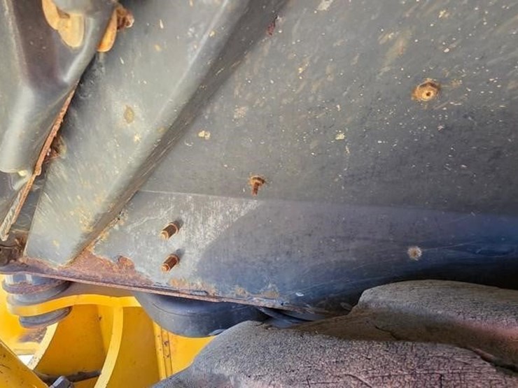 2006-deere-310sg-image-39