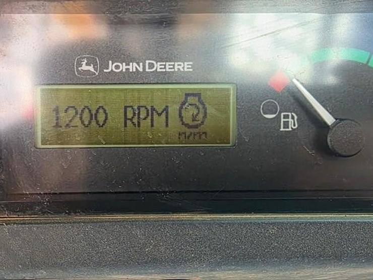 2018-deere-331g-image-59