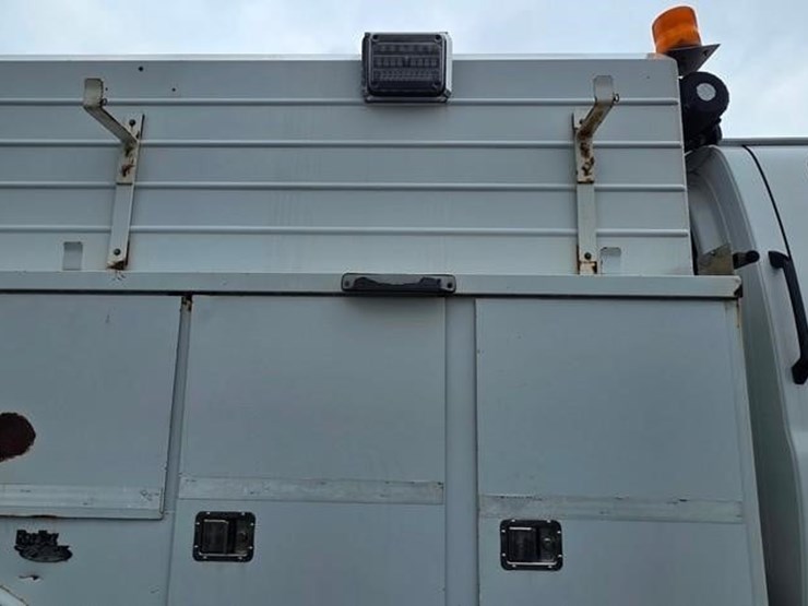 2007-gmc-topkick-c8500-image-27