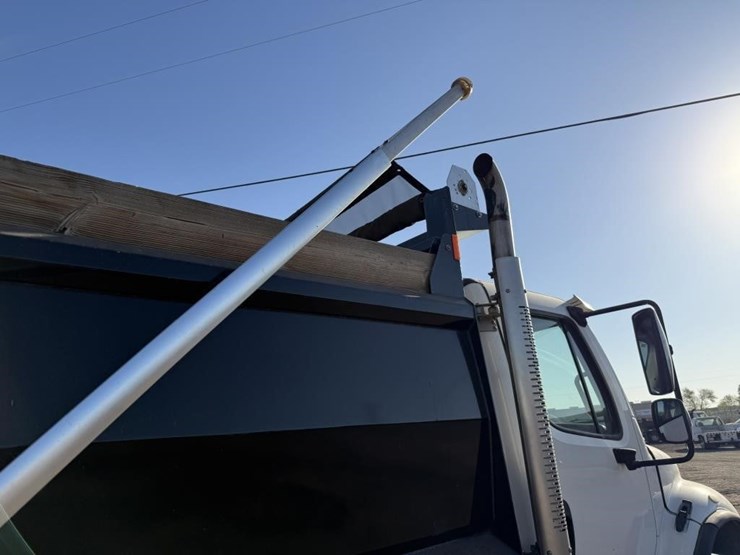 2019-freightliner-m2-dump-truck-image-20