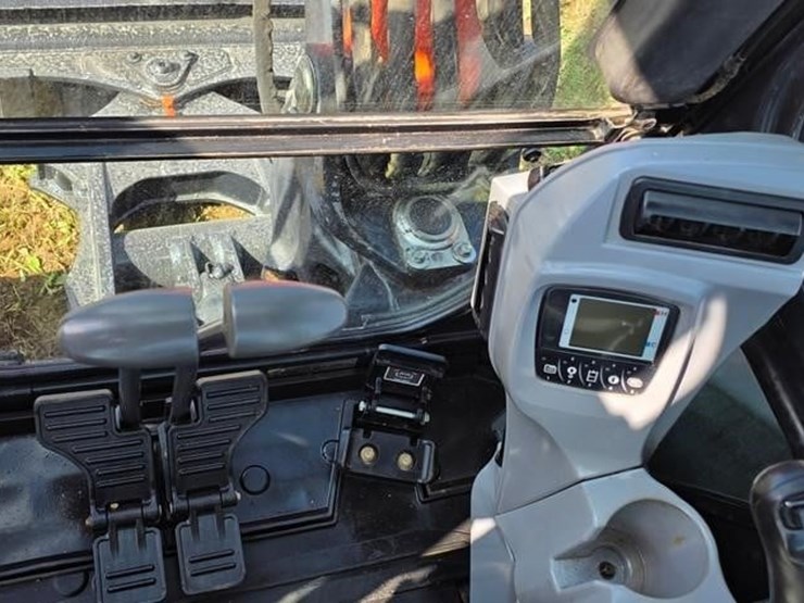 2018-kubota-u55-4-image-64