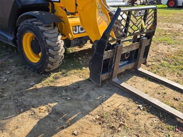 2018-jcb-505-20tc-image-32