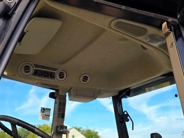 2019-john-deere-5100e-image-60