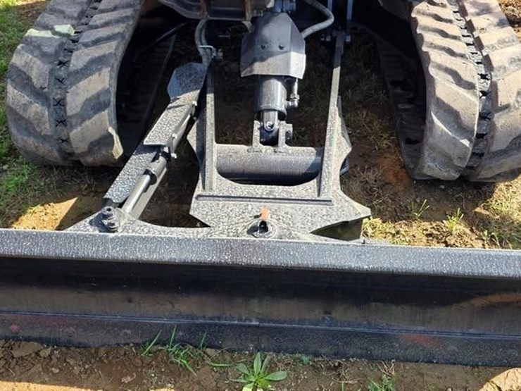2018-kubota-u55-4-image-36