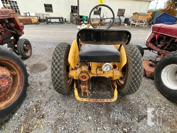 international-cub-lo-boy-image-17