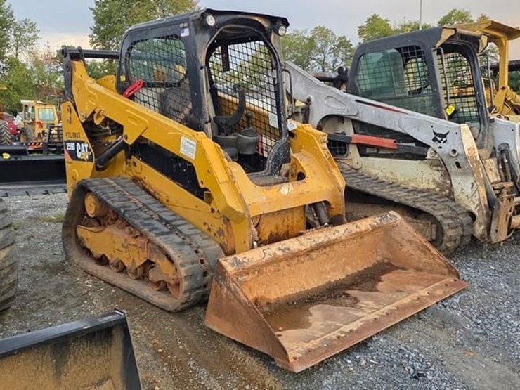caterpillar-259d-image-1