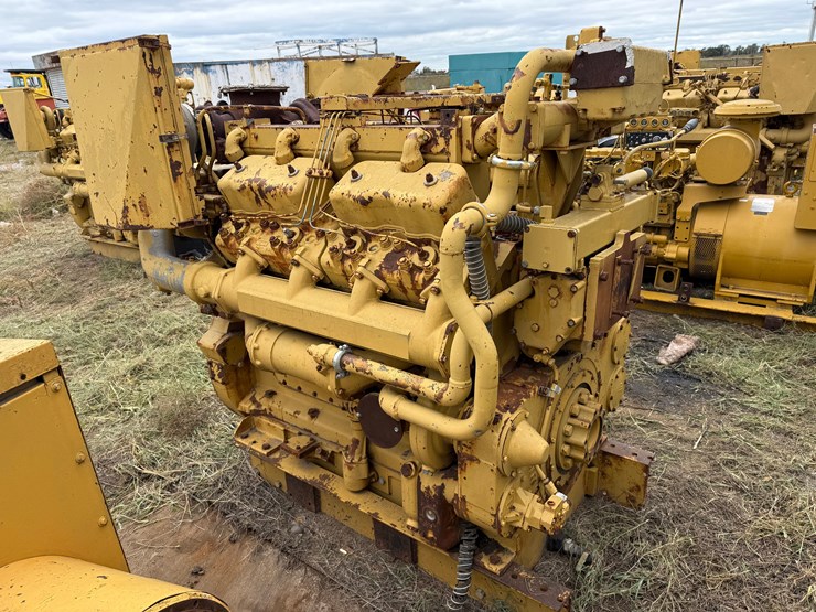caterpillar-d379-image-4