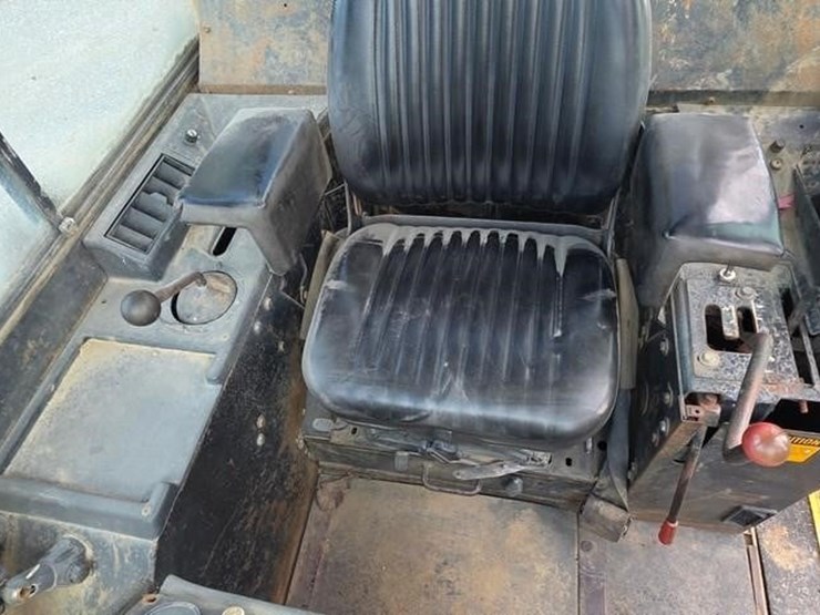 1987-deere-655b-image-51