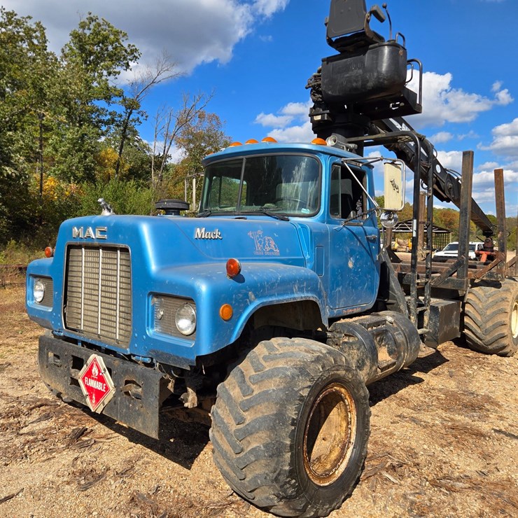 1991 MACK RD690S
