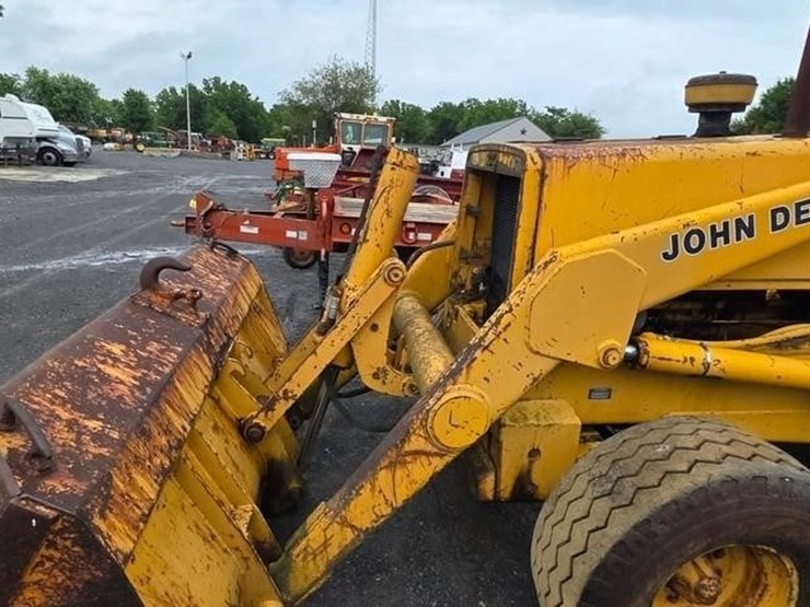 deere-710b-image-44