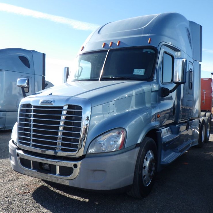 2016 FREIGHTLINER CASCADIA 125 EVOLUTION