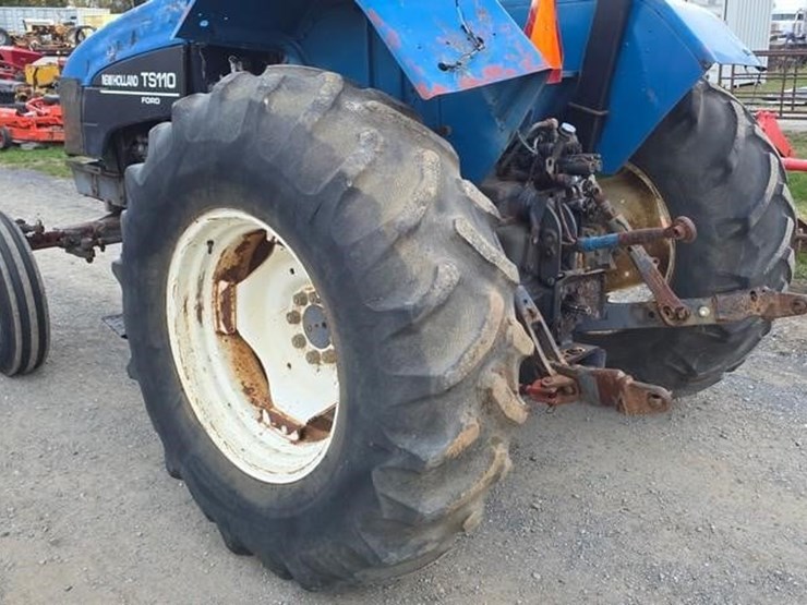 new-holland-ts110-image-22