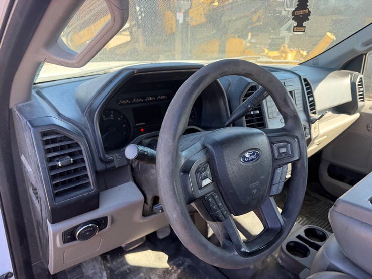 2016-ford-f150-image-7