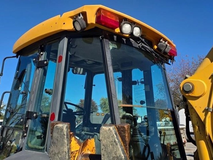 2006-deere-310sg-image-20