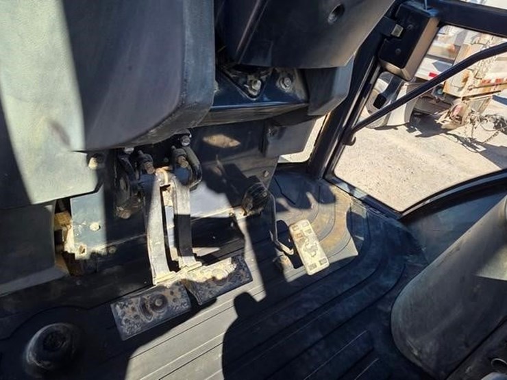 2006-deere-310sg-image-73
