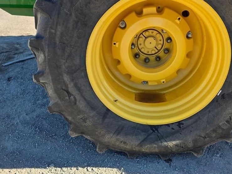 2000-john-deere-9400-image-8