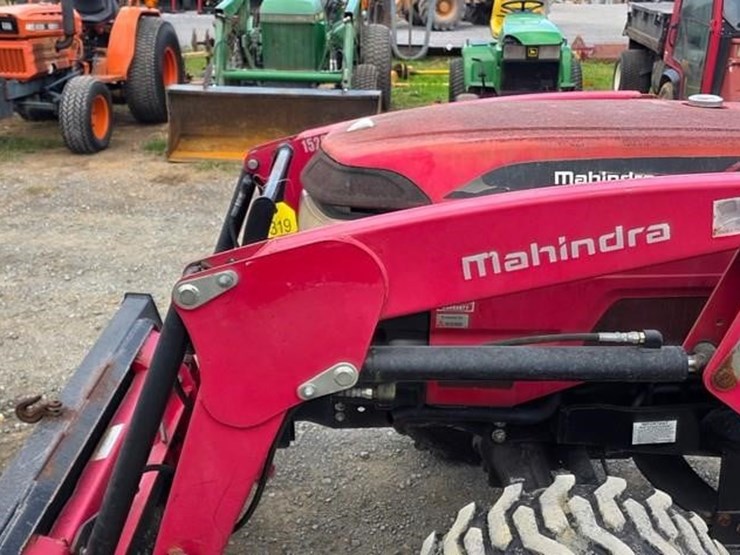 mahindra-1526-image-9