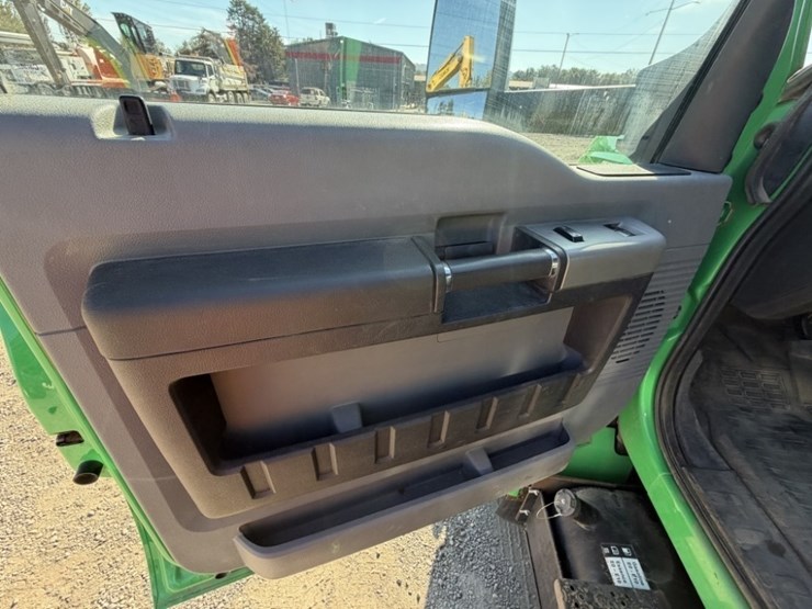 2019-ford-f650-s/a-dump-truck-image-28