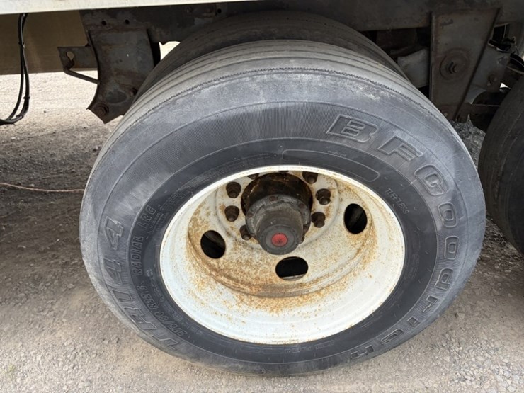 2006-great-dane-53'-t/a-dry-van-trailer-image-9