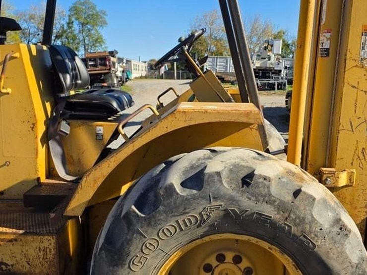 1999-deere-486e-image-32