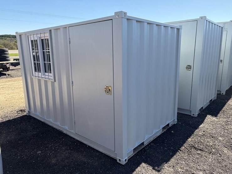 333-cubic-foot-storage-container-image-3