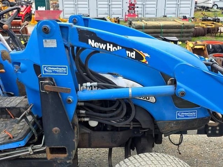new-holland-tc55da-image-11