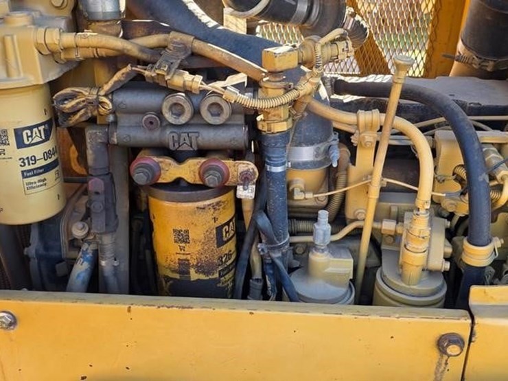 2009-caterpillar-d6k-xl-image-53