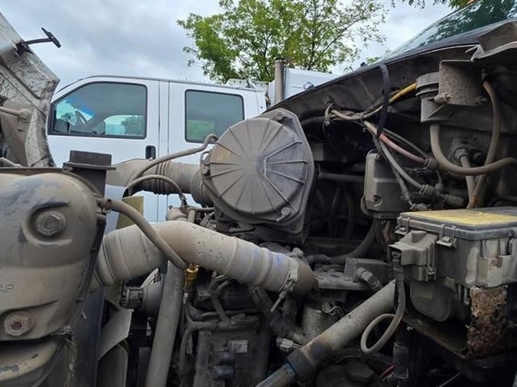 2006-ford-f750-sd-image-37