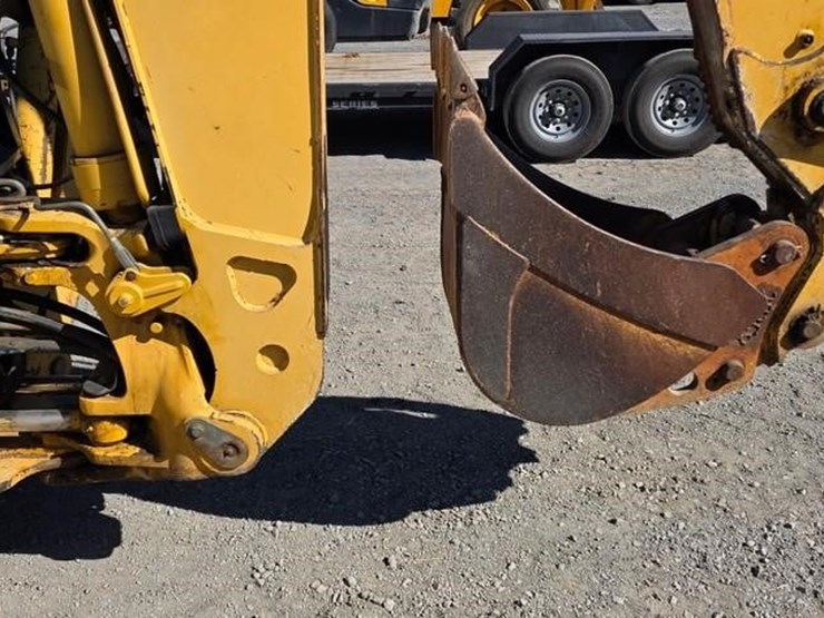 2006-deere-310sg-image-21